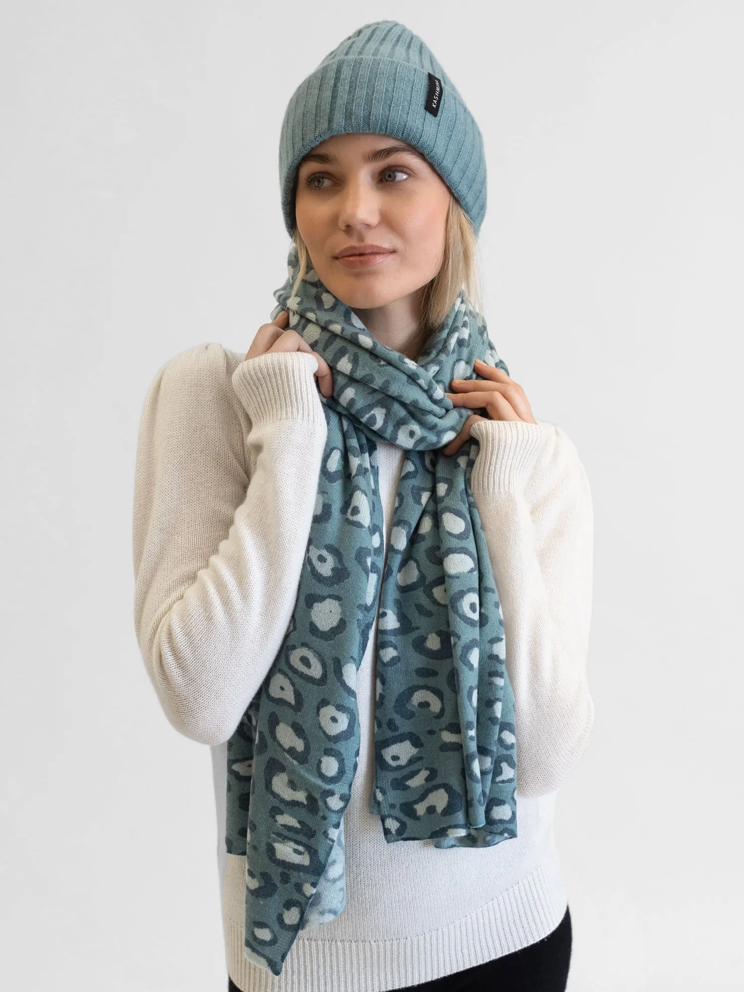 Cashmere scarf "Signature" Jungle - arctic