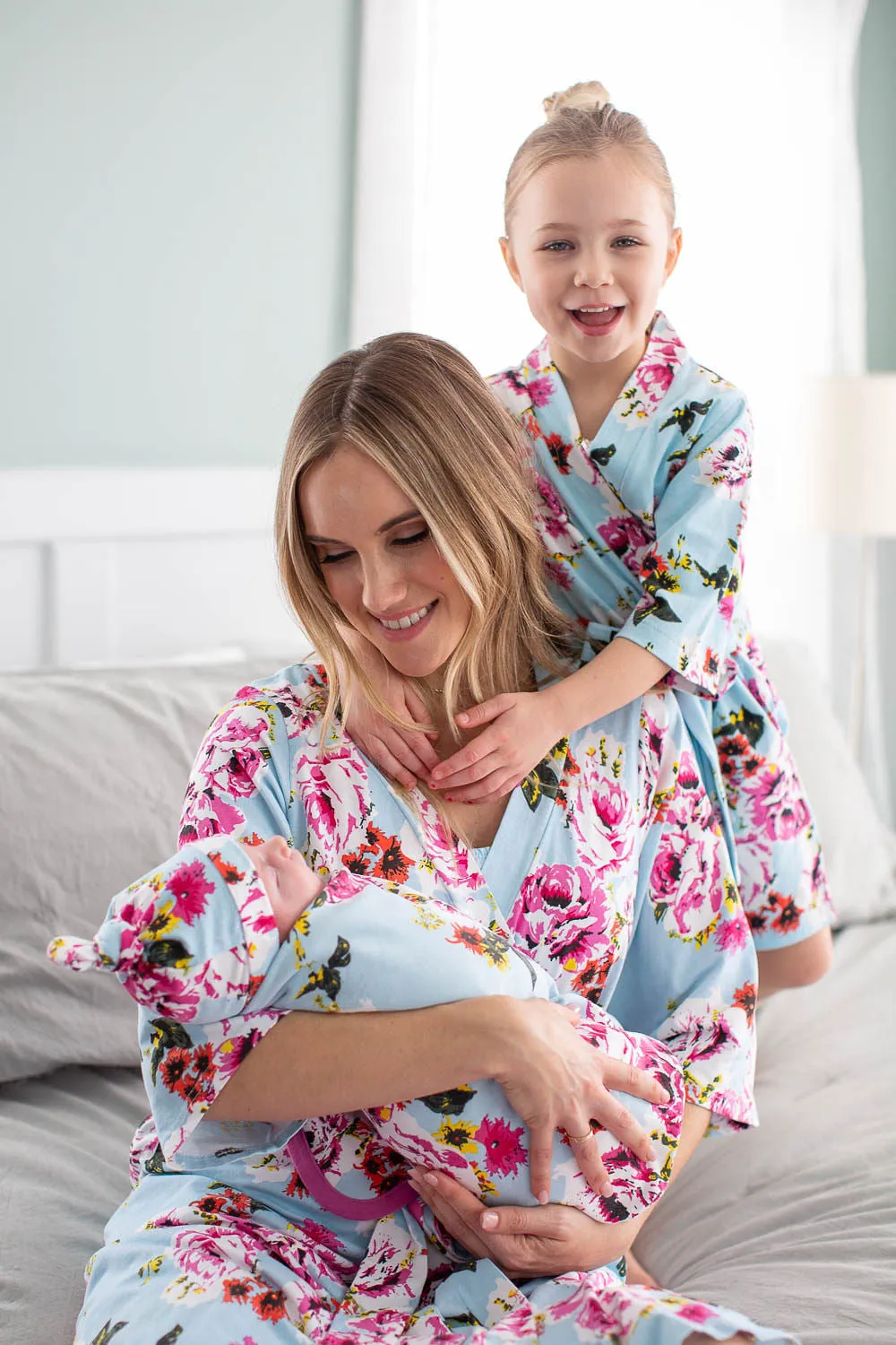 Isla Girl & Mommy Robe & Swaddle Blanket Set