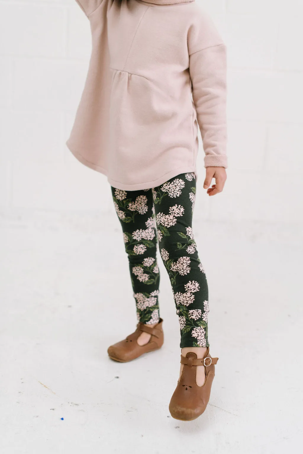 Legging in Forest Blooms